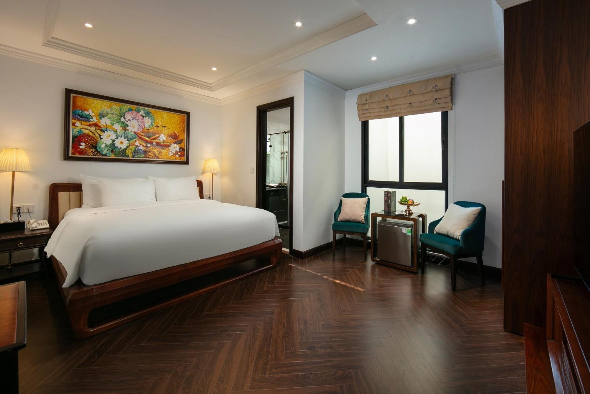 May De Ville Crown Hotel ハノイ市 エクステリア 写真 Deluxe Room